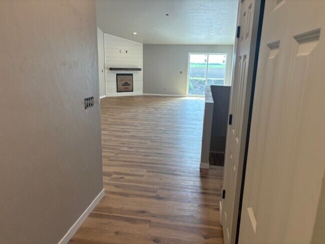 Building Photo - N4064/N4068 McHugh Road - N4064