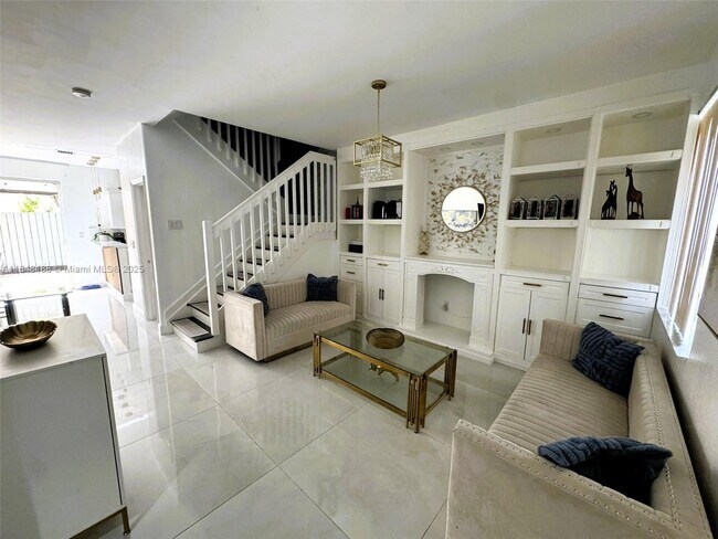 Foto del edificio - 7020 NW 177th St
