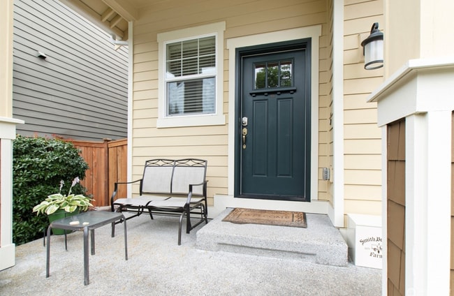 Building Photo - 3358 Nova St NE