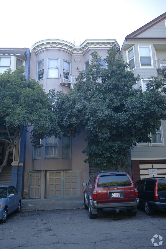 Building Photo - 56 Sanchez St