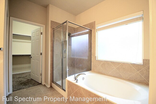 Foto del edificio - 4 br, 2.5 bath House - 10410 Boland Bnd
