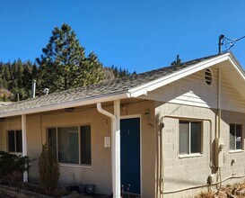 Building Photo - 10370 Ute Pass Ave