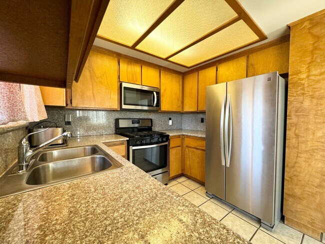 Foto del edificio - AVAILABLE NOW!!! 2 Bedroom / 1 Bath House ...