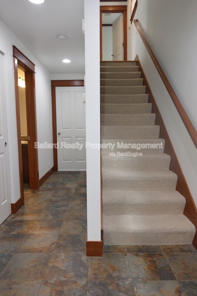 Foto del edificio - 913 NW 51st St