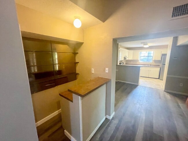 Foto del edificio - 2 Bed/2 Bath Townhome for Rent in 39047!