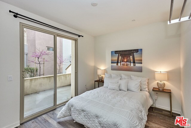 Habitación con patio privado - 756 Colorado Cir