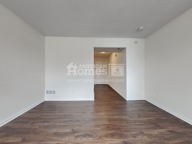 Building Photo - 7140 Kimble Drive