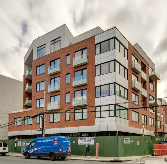 Foto del edificio - 2605 28th St