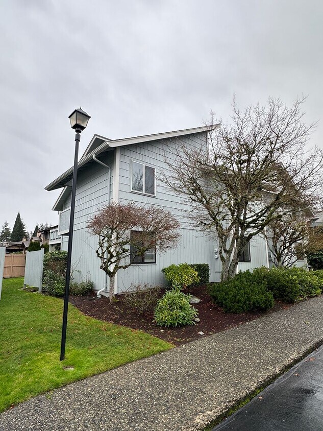 Foto principal - Lovely Bellevue Condo!