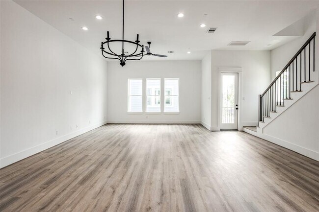 Foto del edificio - 950 Fisher St