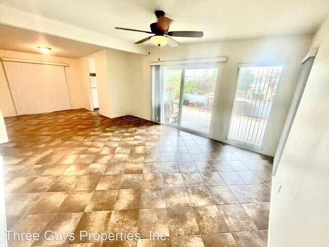 Building Photo - 3 br, 2 bath House - 4670 Orchard Ave