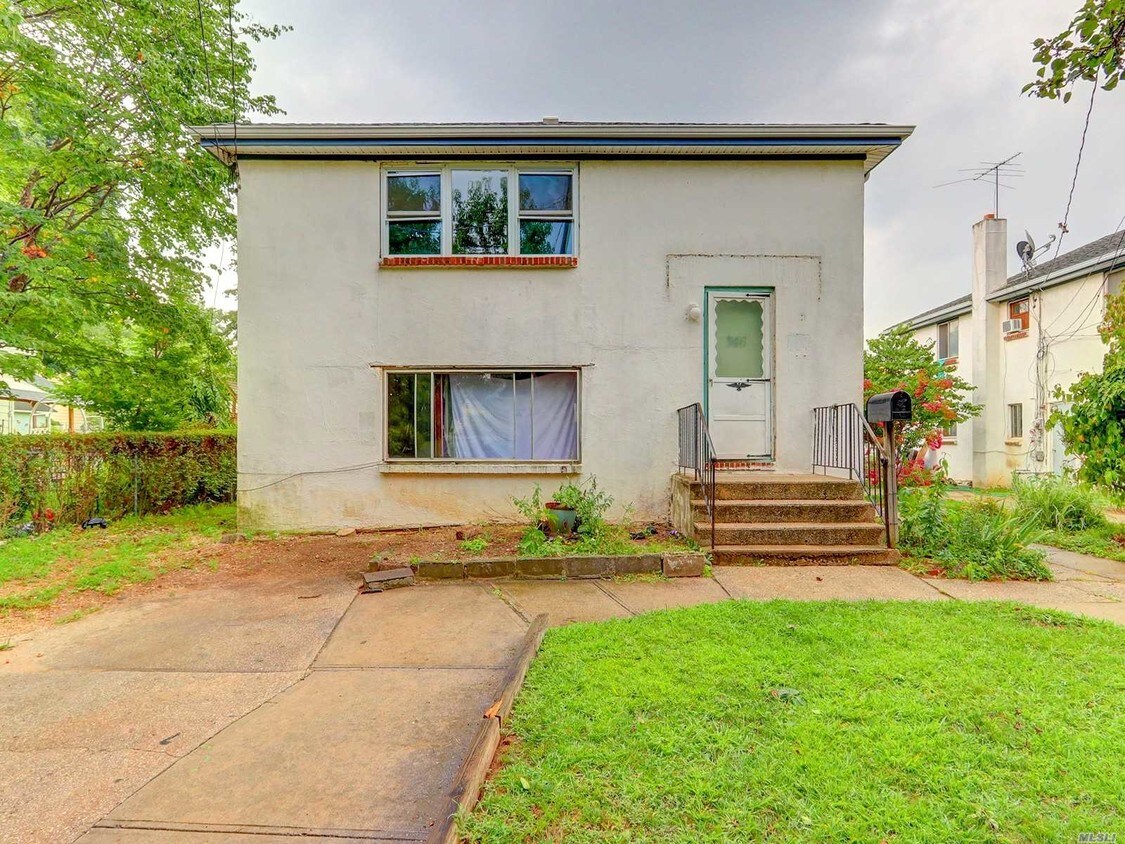 Primary Photo - 346 Sherman St