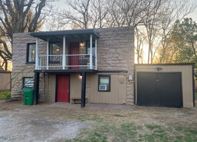 Foto del edificio - 1 Bedroom with Garage in Perry!