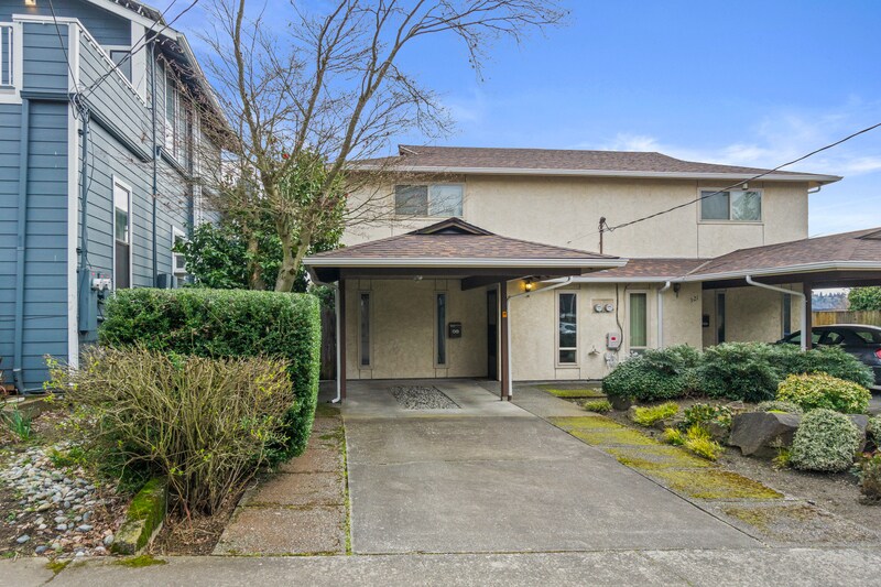 Foto principal - 919 NW 63rd St