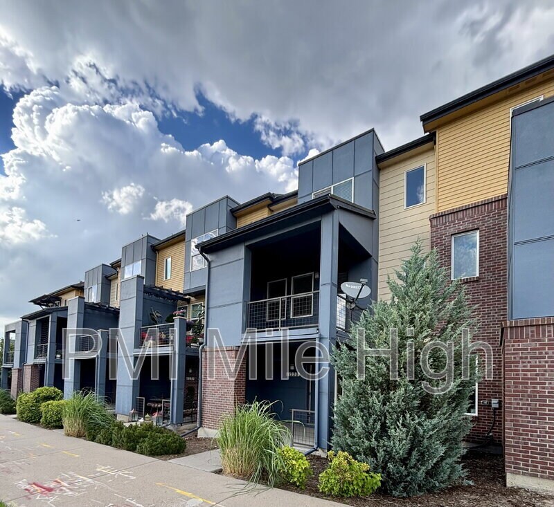 Foto principal - 11220 Uptown Ave
