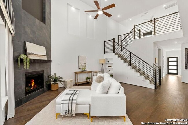 Foto del edificio - 4 Bed 3.5 Bath in Arcadia Ridge subdivision
