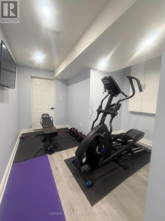 Building Photo - 259 Robert Parkinson Dr