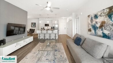 Building Photo - 4950 W Prescott St