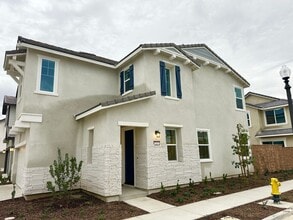 Building Photo - 3247 Silo Paseo