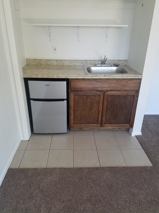 Building Photo - 3460 Brinker Ave