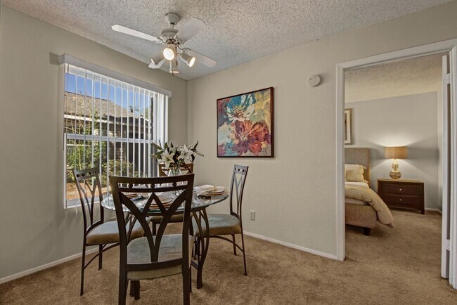 Foto del edificio - Cypress Pointe