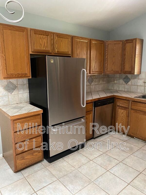 Foto del edificio - 2493 S Ortonville Rd