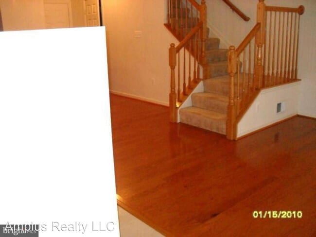 Building Photo - 3 br, 2.5 bath House - 12464B Liberty Brid...