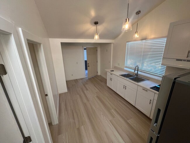 Foto del edificio - Newly Built 2-Bedroom ADU in Lompoc – Modern, Pet Friendly & Near Vandenberg!