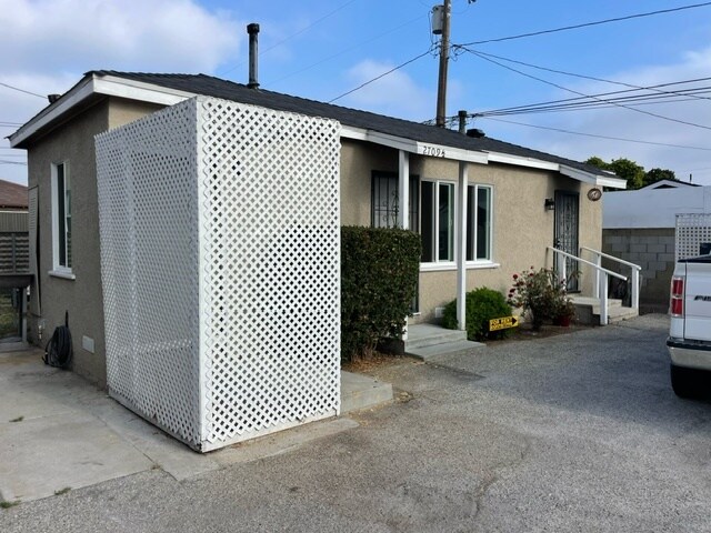 Foto del edificio - 2709 1/2 W 182nd St