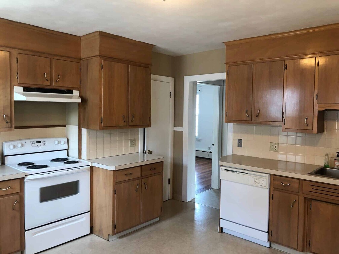 Foto principal - 358 Hillside Ave