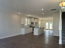 Building Photo - 253 Pear Blossom Pkwy