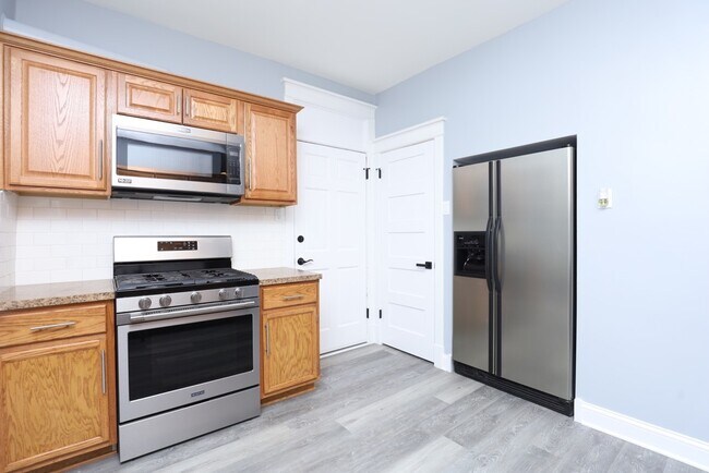 Foto del edificio - 2039 W 23rd St