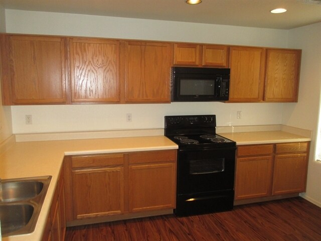 Building Photo - 18554 W Mariposa Dr