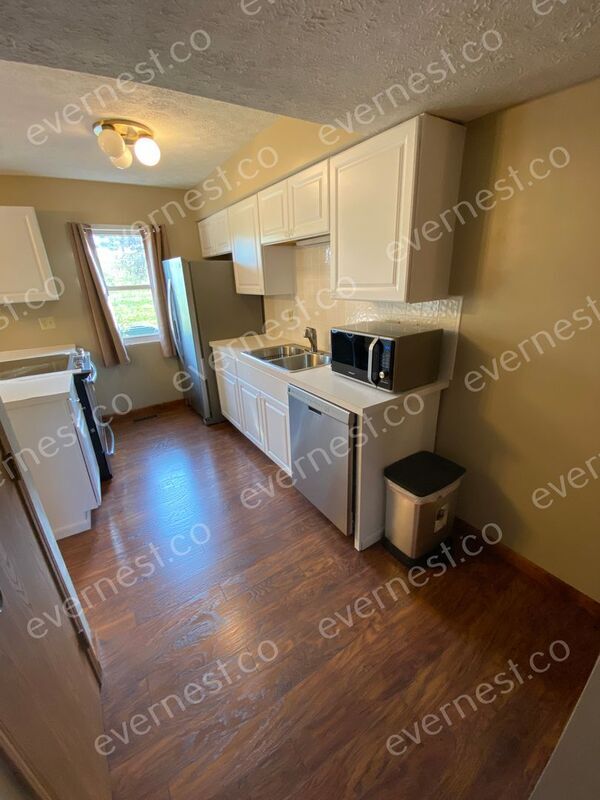 Building Photo - 724 Michael View Ct