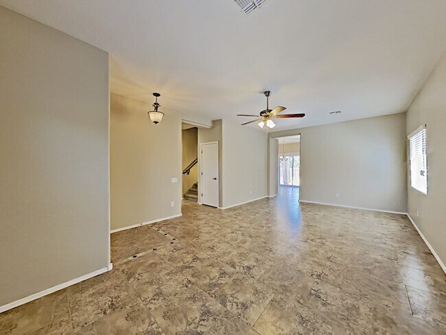 Building Photo - 15961 N Cristine Ln