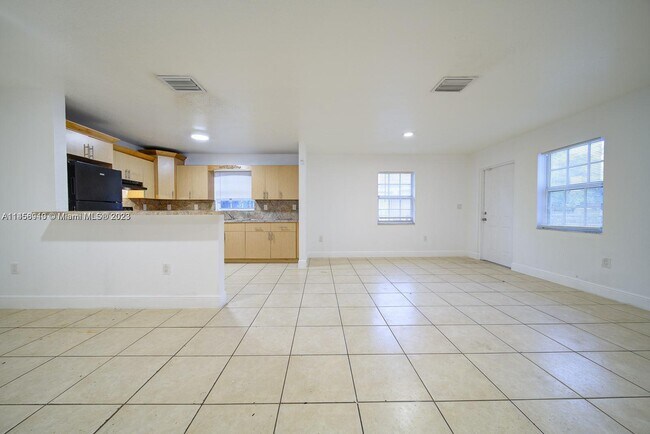 Building Photo - 1814 NW 93rd St