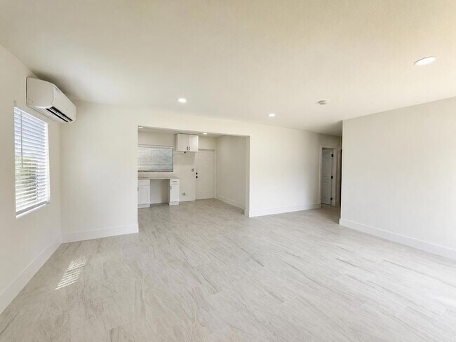 Foto del edificio - 1606 N 14th St