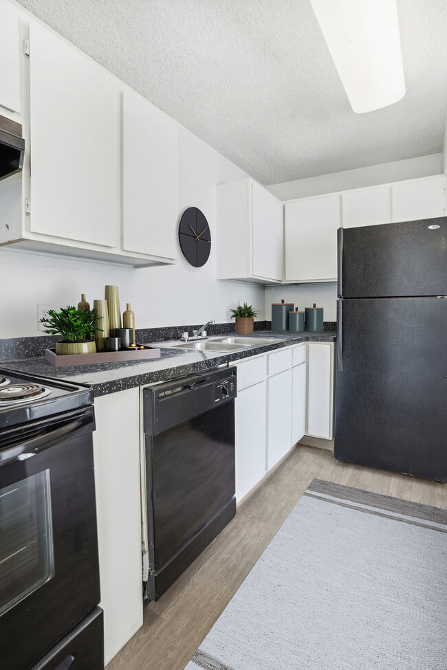 Building Photo - Layton Meadows