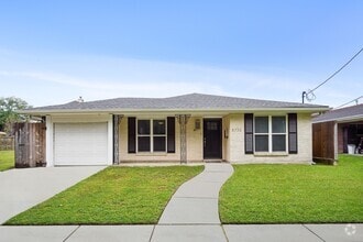 Building Photo - 6752 Fleur De Lis Dr