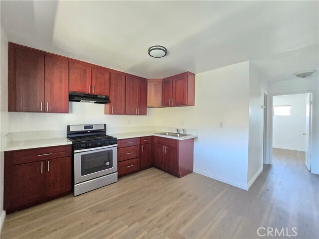 Foto del edificio - 540 E 7th St