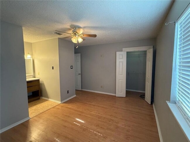 Building Photo - 4346 Sybil St