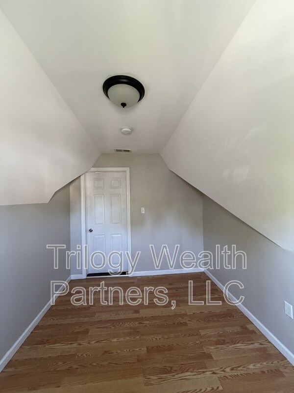 Building Photo - 49 Haledon Ave