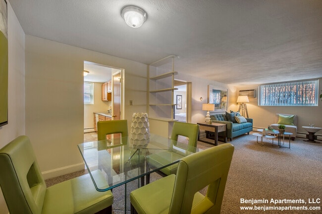 Building Photo - 1 Brattle Dr
