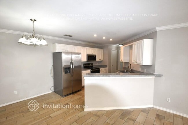 Foto del edificio - 3909 Honey