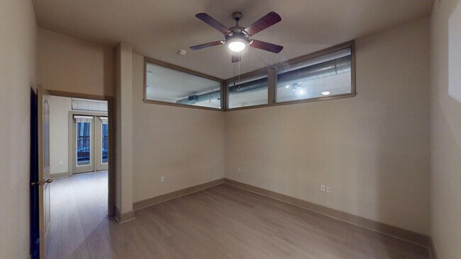 Interior Photo - Towson Promenade