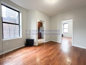 Building Photo - 571 W 159th St