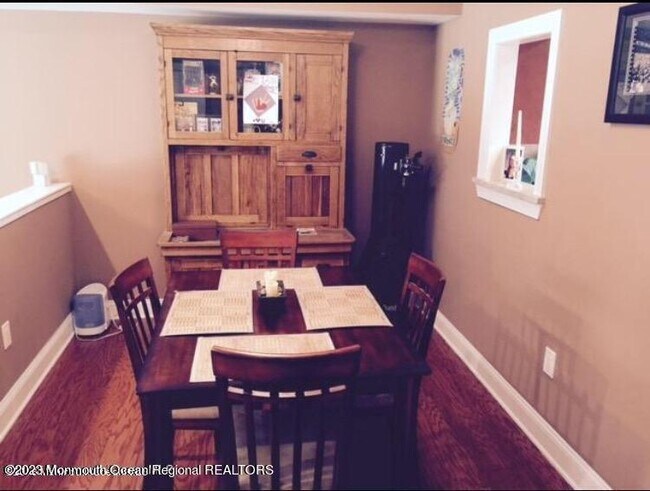 Building Photo - 712 Darlington Dr