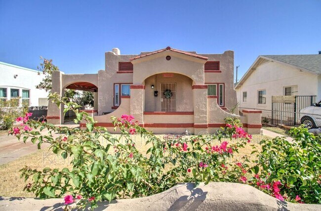 Foto del edificio - 1642 W Polk St