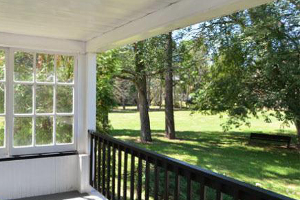 Patio - Carpenter Village Apartments