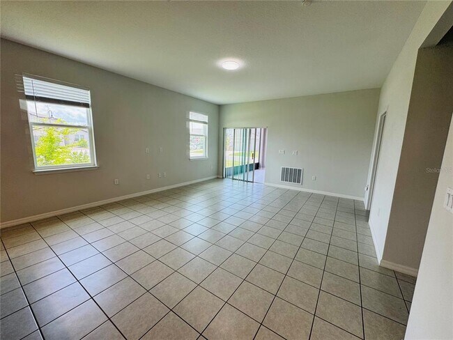 Building Photo - 5624 Beggs Rd